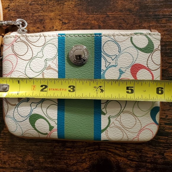 COACH Chelsea Multi-Colored C's Leather Wristlet Wallet Coin Pouch - Picture 14 of 15